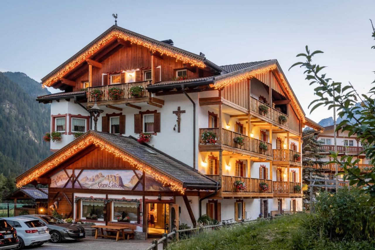 Garni Letizia Bed and Breakfast Campitello di Fassa Eksteriør billede