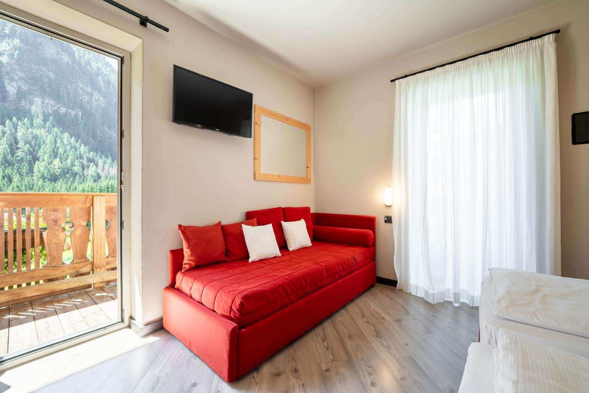 Garni Letizia Bed and Breakfast Campitello di Fassa Eksteriør billede