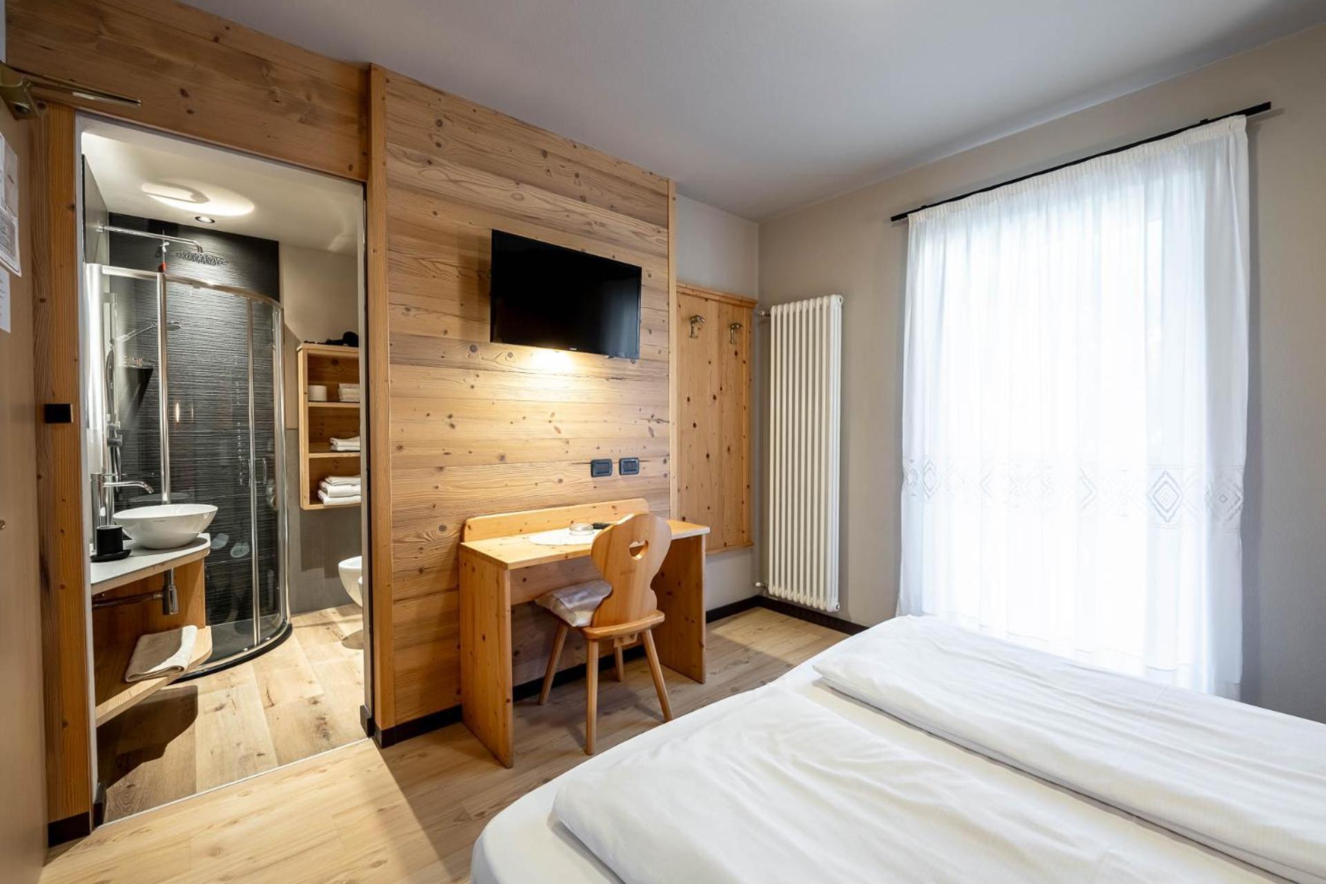 Garni Letizia Bed and Breakfast Campitello di Fassa Eksteriør billede